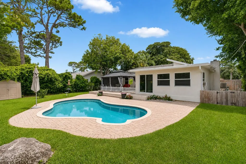 5442 Sunrise Boulevard Delray Beach FL 33484