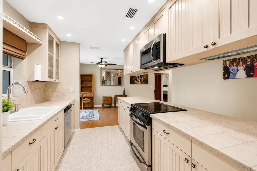 5442 Sunrise Boulevard Delray Beach FL 33484