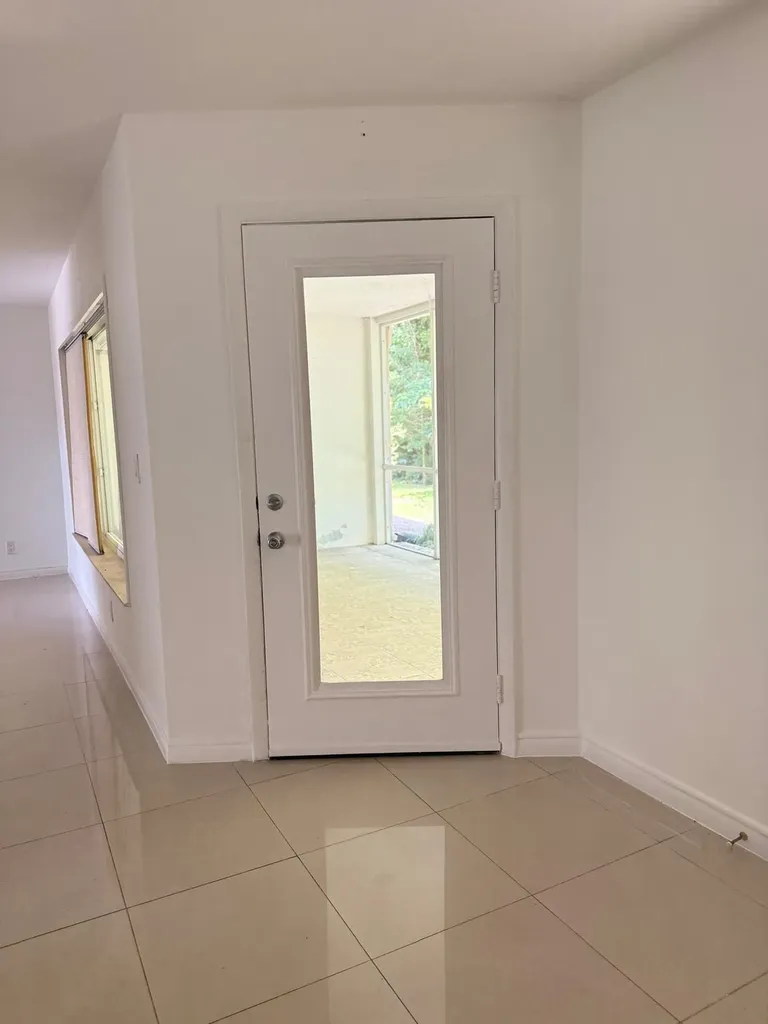 815 West Boynton Beach Boulevard Boynton Beach FL 33426
