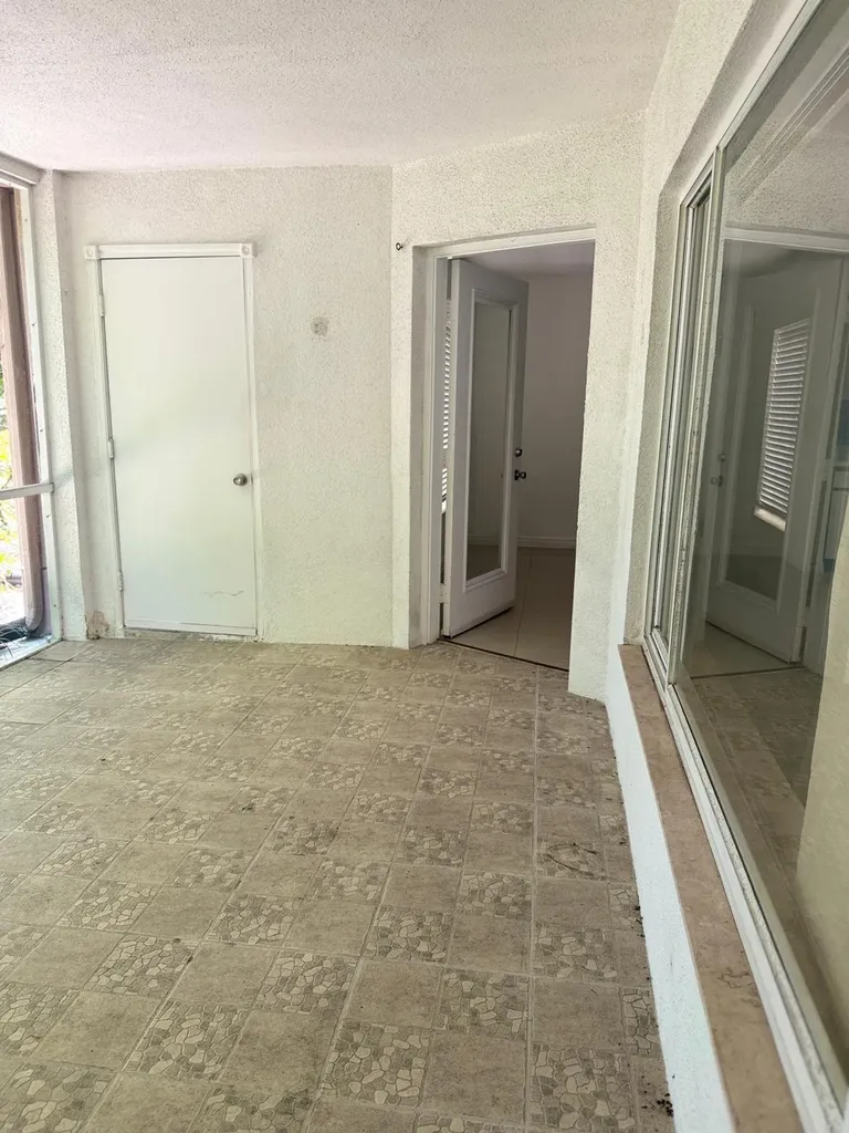 815 West Boynton Beach Boulevard Boynton Beach FL 33426