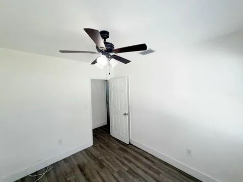 1135 NW 127th Street North Miami FL 33168