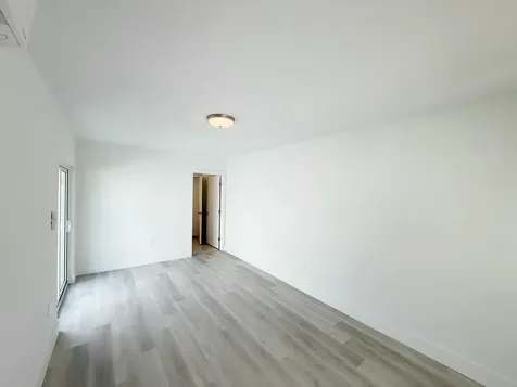 1135 NW 127th Street North Miami FL 33168