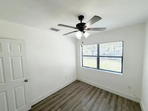1135 NW 127th Street North Miami FL 33168