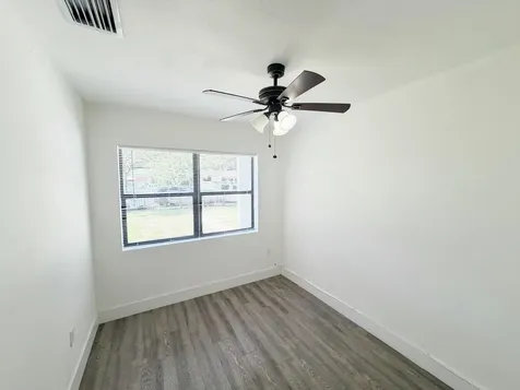 1135 NW 127th Street North Miami FL 33168