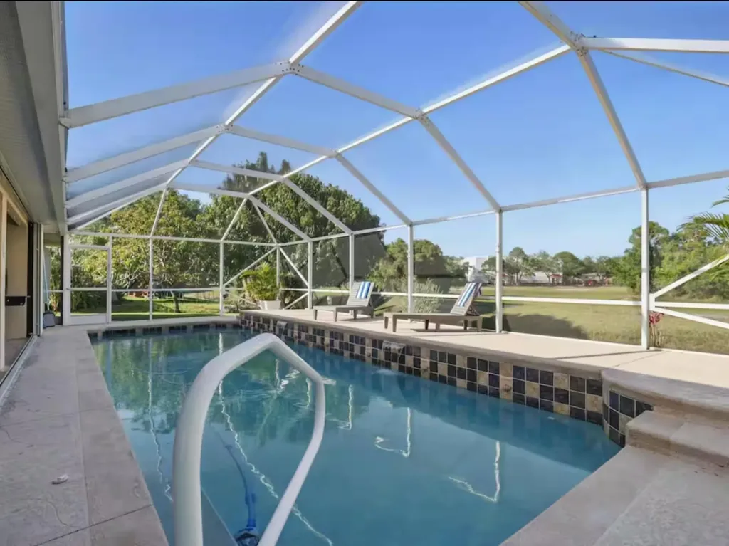 2473 SE Sidonia Street Port St Lucie FL 34952