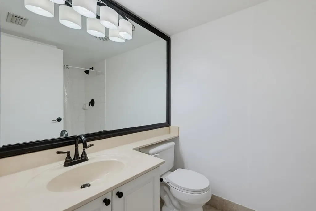 400 N Crestwood Court Court N Royal Palm Beach FL 33411