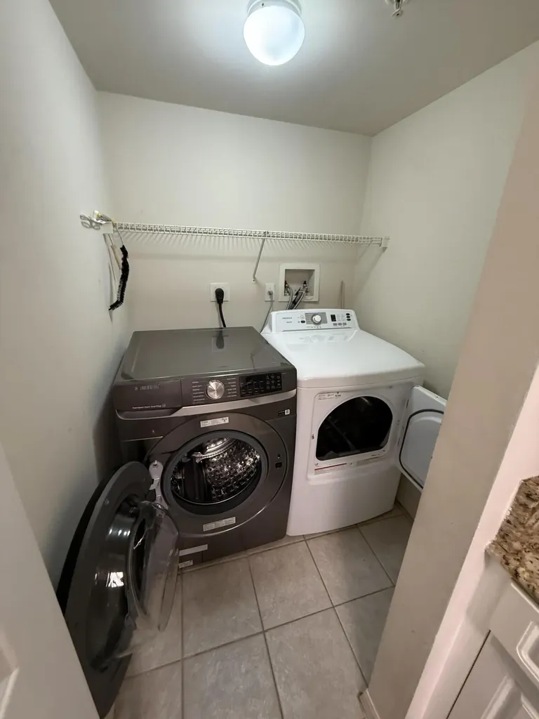 400 N Crestwood Court Court N Royal Palm Beach FL 33411