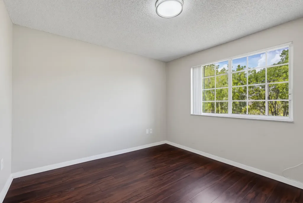 400 N Crestwood Court Court N Royal Palm Beach FL 33411