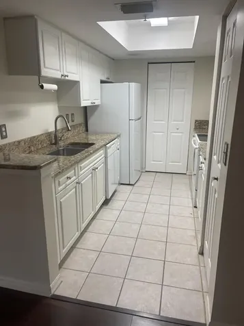 400 N Crestwood Court Court N Royal Palm Beach FL 33411