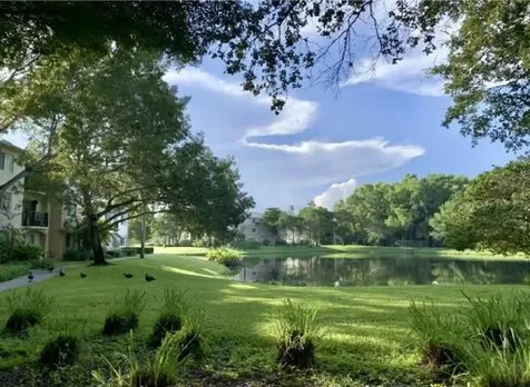 400 N Crestwood Court Court N Royal Palm Beach FL 33411