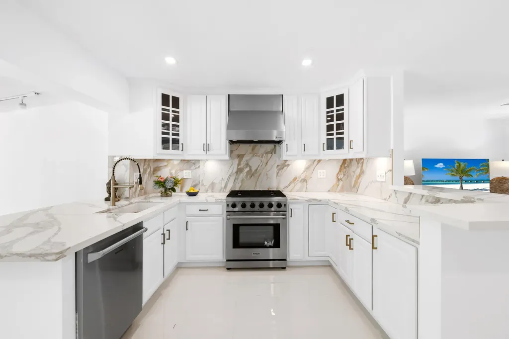 5210 NE 17th Terrace Fort Lauderdale FL 33334