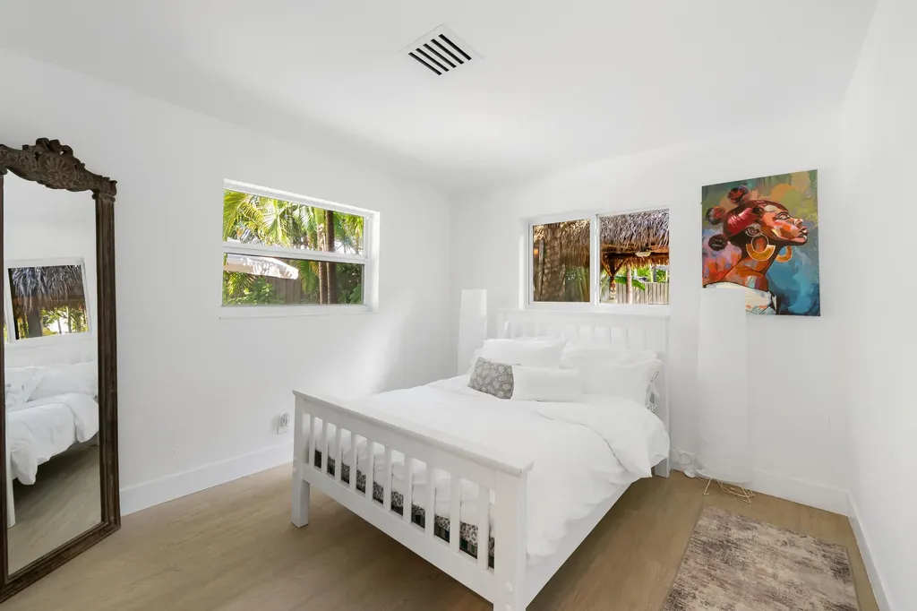 5210 NE 17th Terrace Fort Lauderdale FL 33334