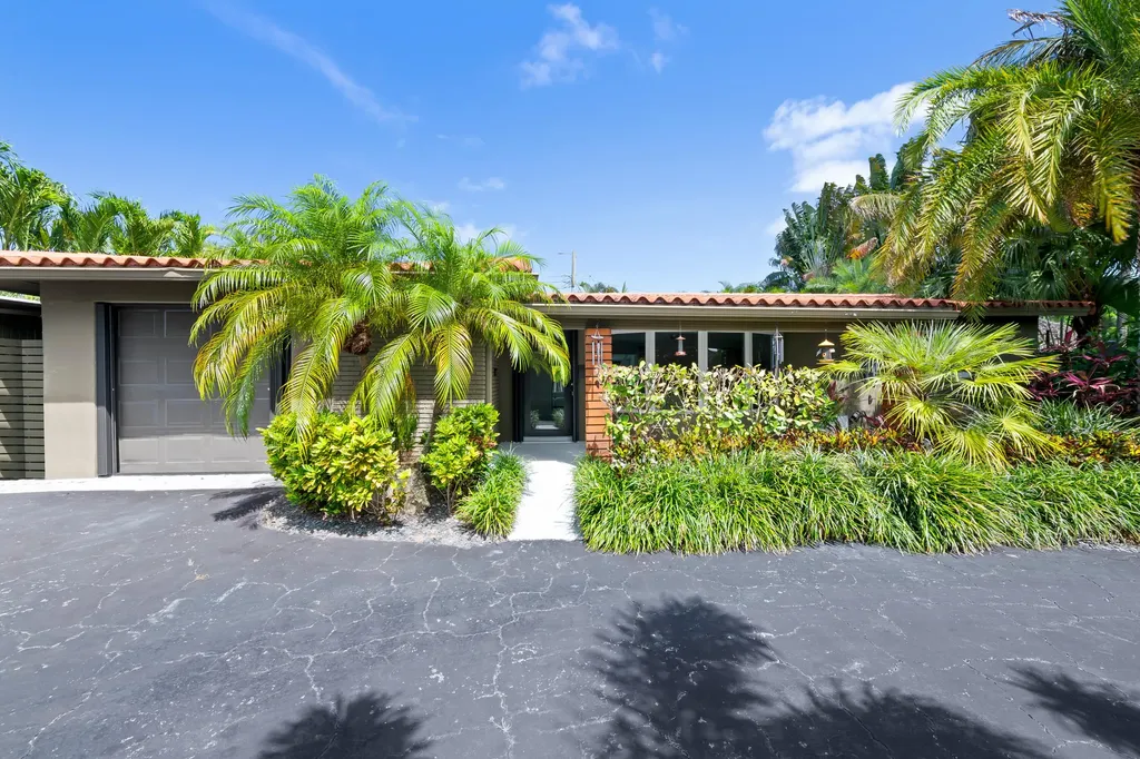5210 NE 17th Terrace Fort Lauderdale FL 33334
