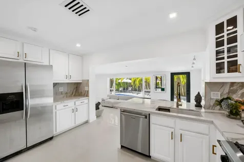 5210 NE 17th Terrace Fort Lauderdale FL 33334