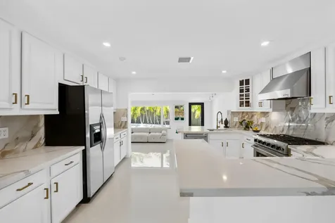 5210 NE 17th Terrace Fort Lauderdale FL 33334