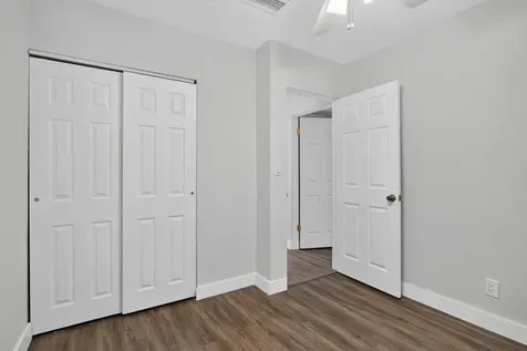 540 NE 61st Court Oakland Park FL 33334