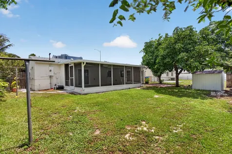 540 NE 61st Court Oakland Park FL 33334