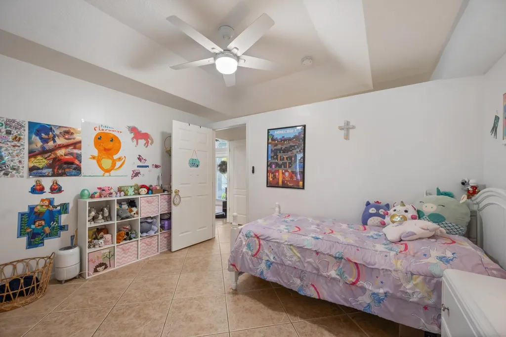 14862 85th Road N The Acreage FL 33470