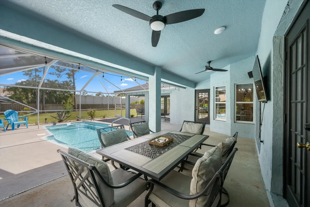 14862 85th Road N The Acreage FL 33470