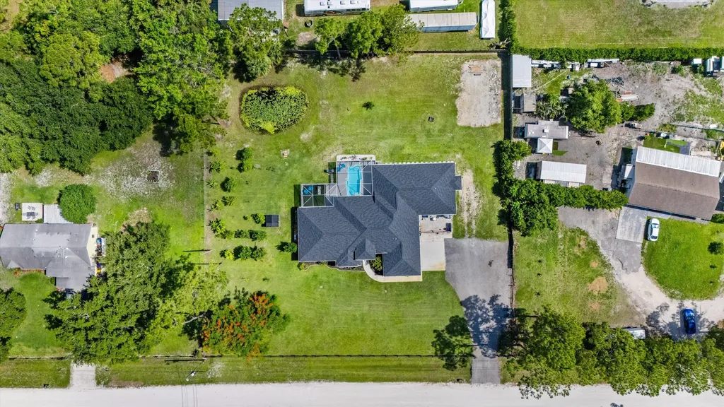 14862 85th Road N The Acreage FL 33470