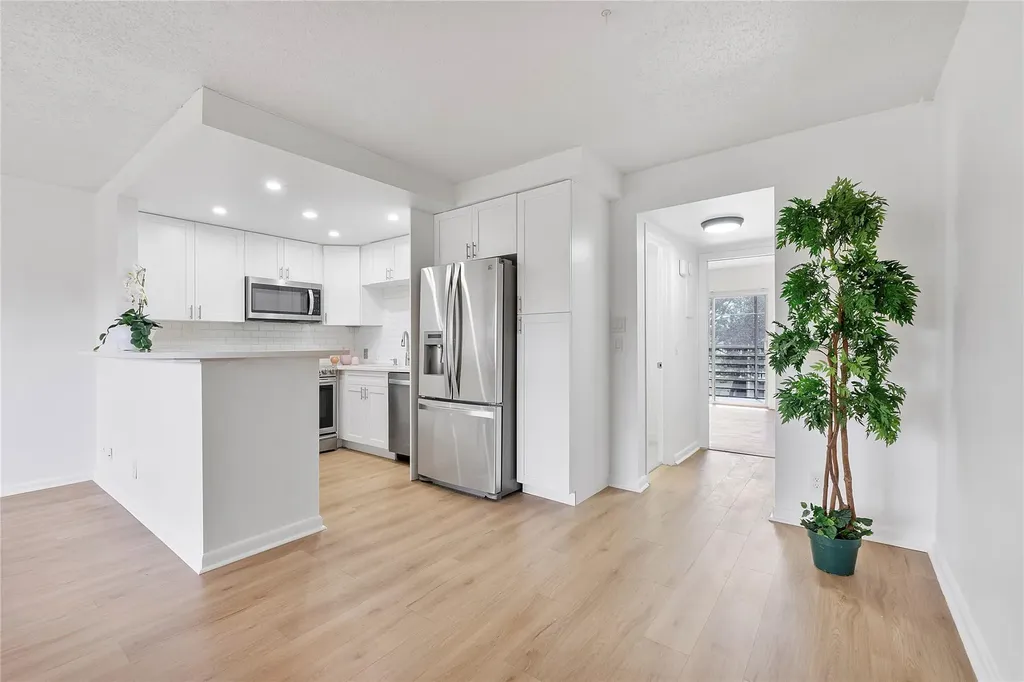 457 Mansfield Boca Raton FL 33434