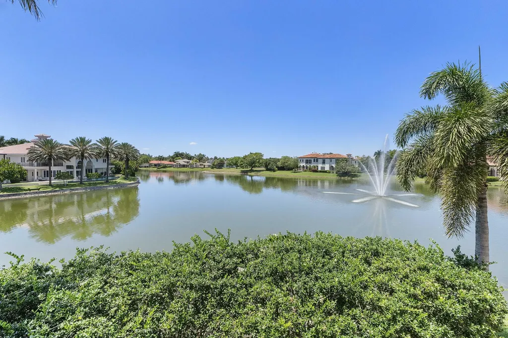 366 Sweet Bay Avenue Plantation FL 33324