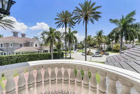 366 Sweet Bay Avenue Plantation FL 33324