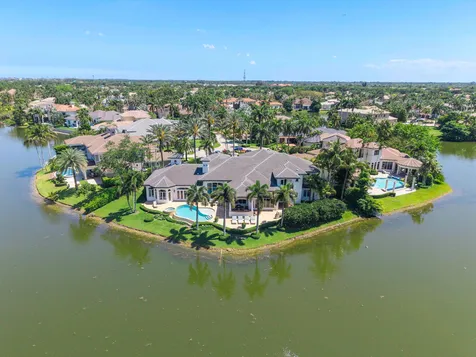 366 Sweet Bay Avenue Plantation FL 33324