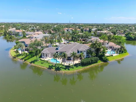 366 Sweet Bay Avenue Plantation FL 33324
