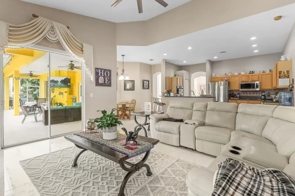 8023 N 120th Avenue Avenue N The Acreage FL 33412
