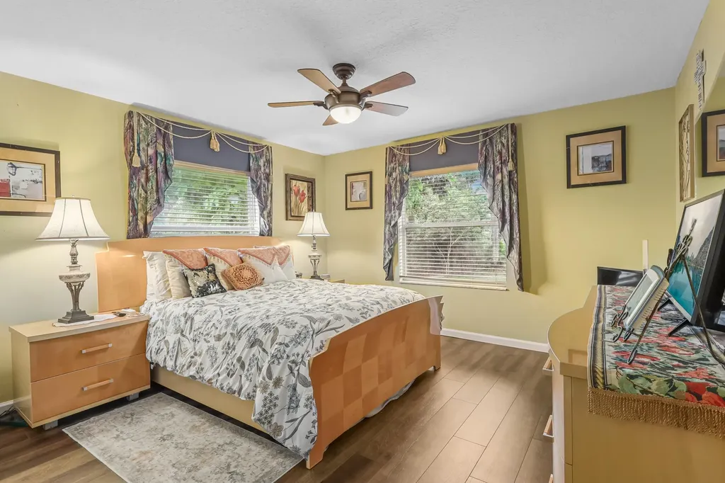 8023 N 120th Avenue Avenue N The Acreage FL 33412