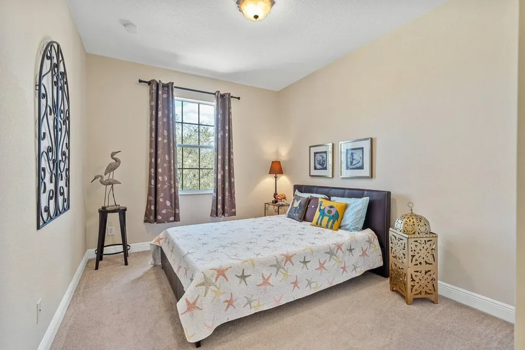 5009 Dulce Court Palm Beach Gardens FL 33418