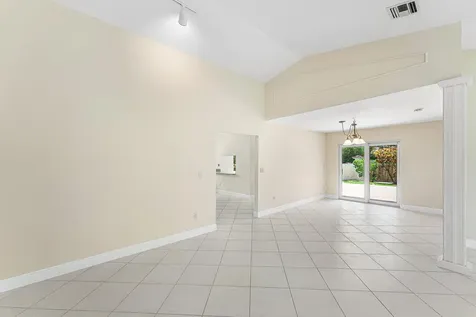 6290 Sweet Maple Lane Boca Raton FL 33433