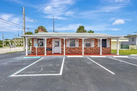 610 Northlake Boulevard Lake Park FL 33408