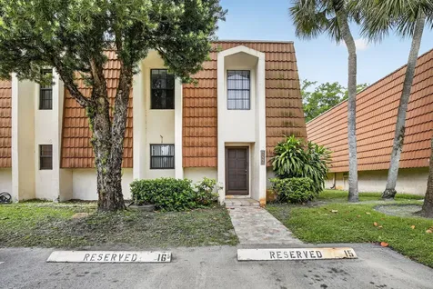 11556 NW 1st Street Plantation FL 33325