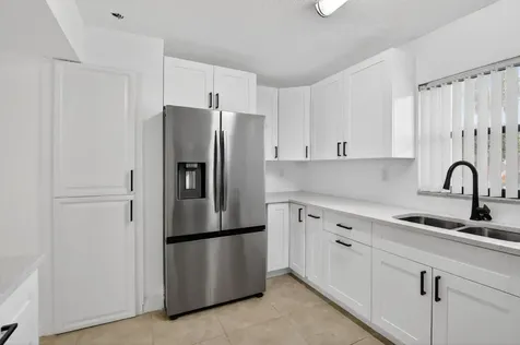 11556 NW 1st Street Plantation FL 33325