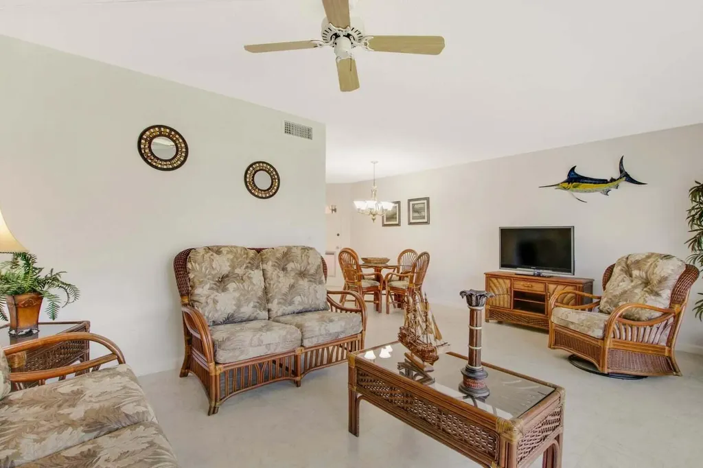 120 Lehane Terrace North Palm Beach FL 33408