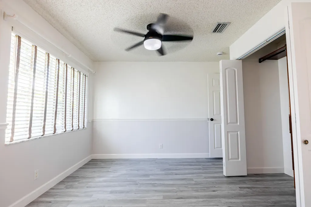 10670 NW 42nd Drive Coral Springs FL 33065
