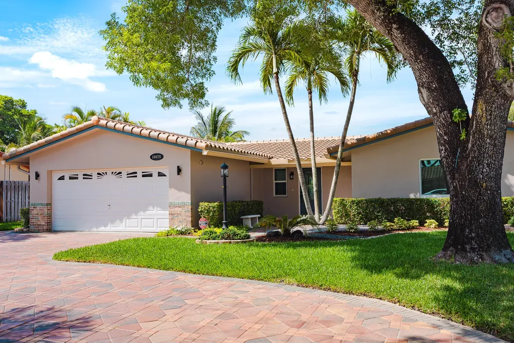 10670 NW 42nd Drive Coral Springs FL 33065