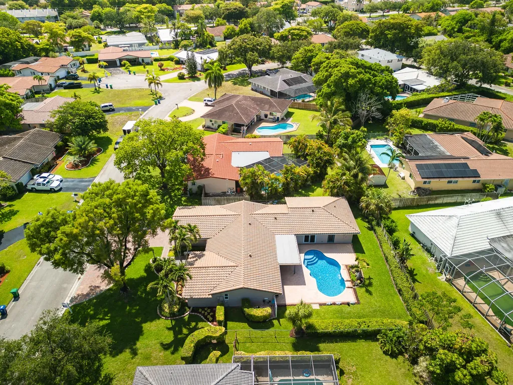 10670 NW 42nd Drive Coral Springs FL 33065