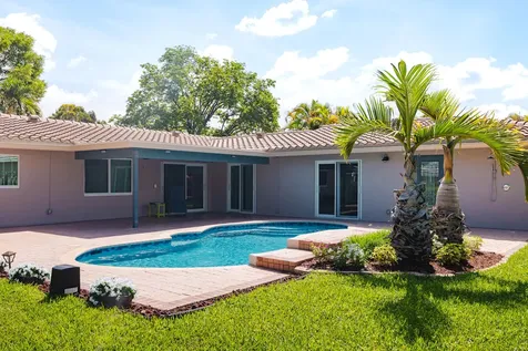 10670 NW 42nd Drive Coral Springs FL 33065