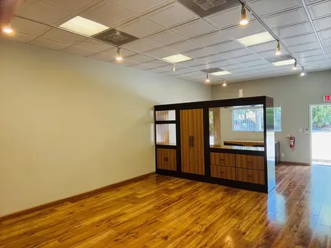 2325 NW 30th Street Oakland Park FL 33311