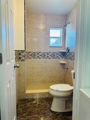 2325 NW 30th Street Oakland Park FL 33311
