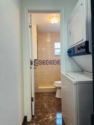2325 NW 30th Street Oakland Park FL 33311