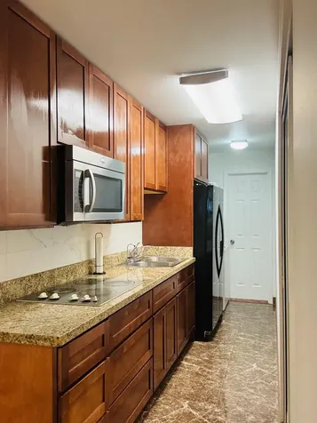 2325 NW 30th Street Oakland Park FL 33311