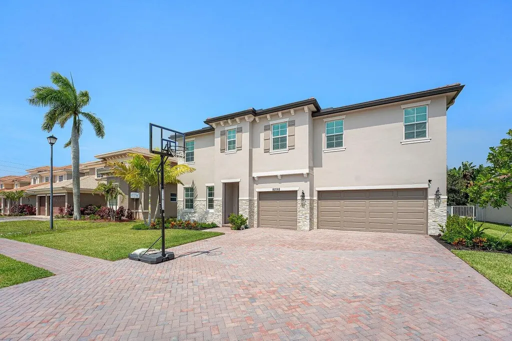 9298 Pearch Lane Boynton Beach FL 33437