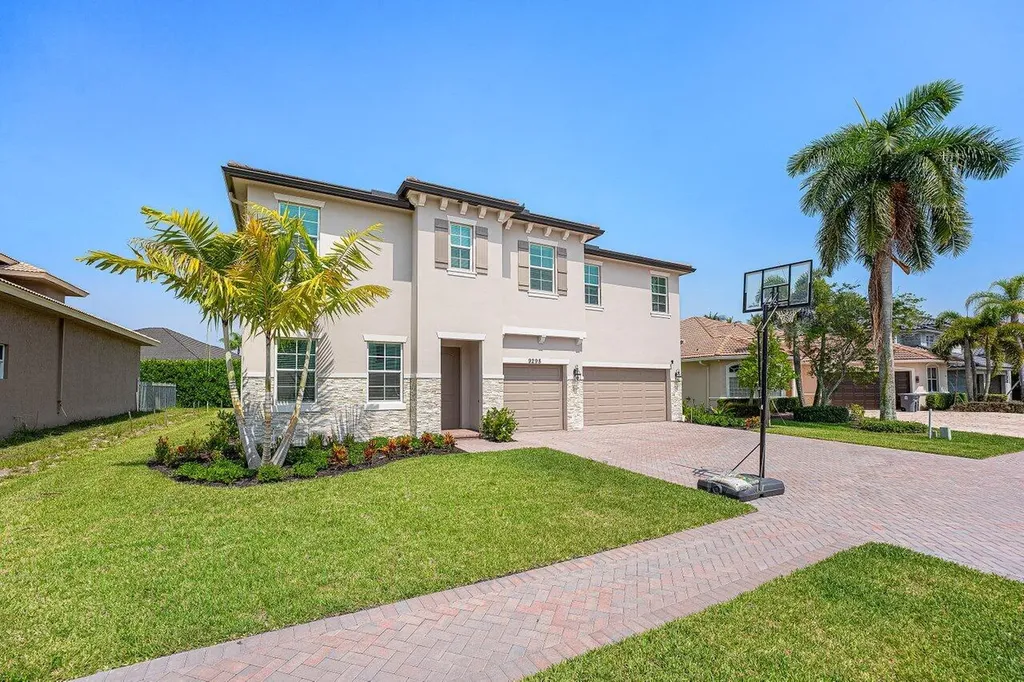 9298 Pearch Lane Boynton Beach FL 33437
