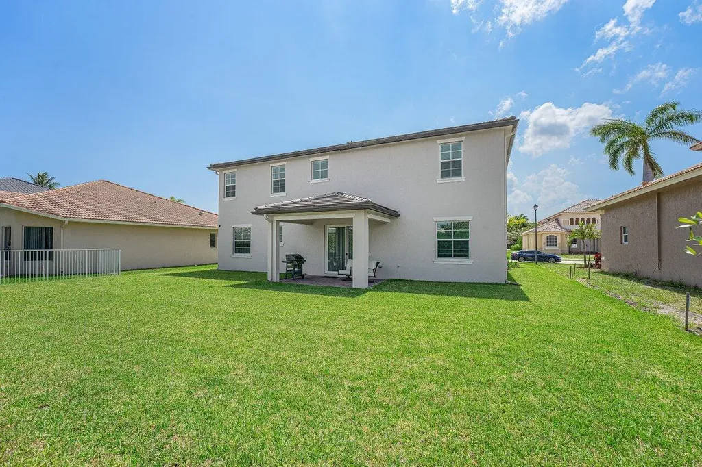 9298 Pearch Lane Boynton Beach FL 33437