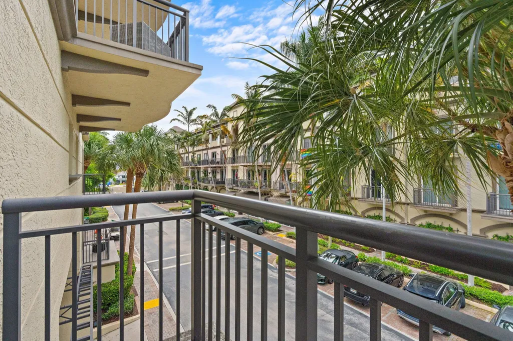 2617 NE 14th Avenue Wilton Manors FL 33334