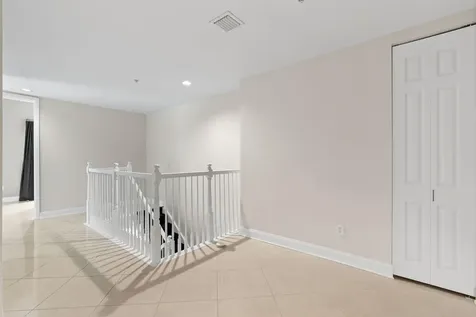 2617 NE 14th Avenue Wilton Manors FL 33334